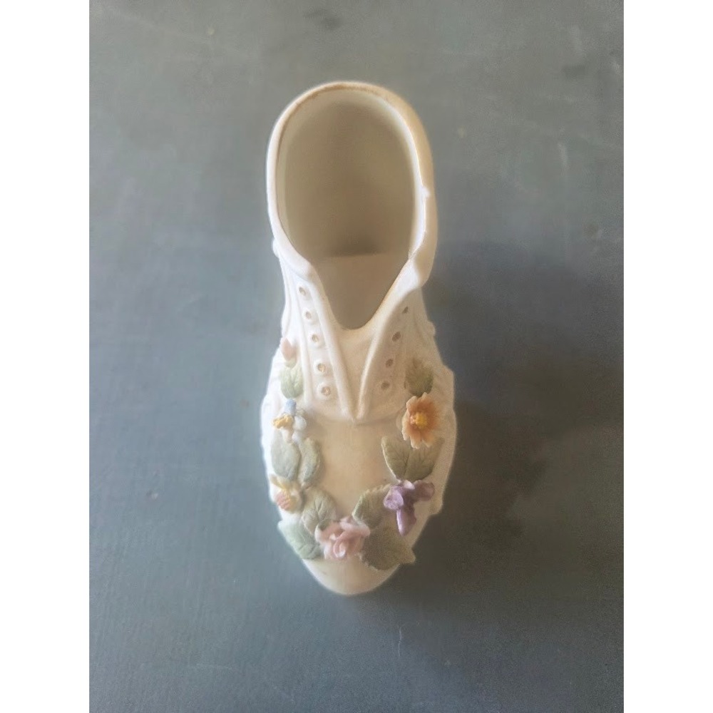 Vintage Lefton Bisque Porcelain Floral Shoe Figurine KW7462 White Hand Painted
